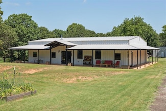 21050 192nd St SE, Wanette, OK 74878