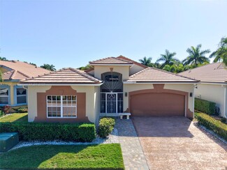 6330 Harbour Oak Dr, Lake Worth, FL 33467