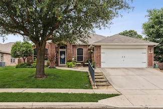 13137 Fencerow Rd, Fort Worth, TX 76244