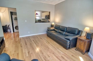 1409 Commonwealth Ave Unit 301, Brighton, MA 02135
