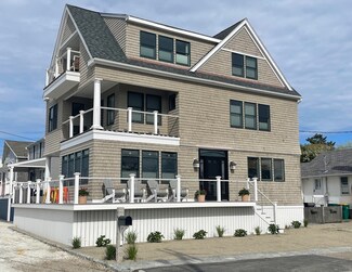 98 Central Ave, Marshfield, MA 02050