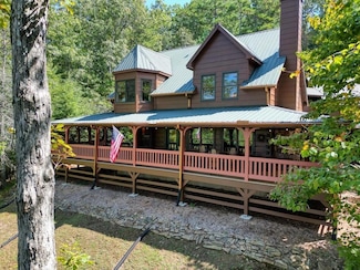 221 Green Valley Trail, Mineral Bluff, GA 30559