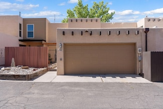120 Calle Olas Altos NE, Albuquerque, NM 87109