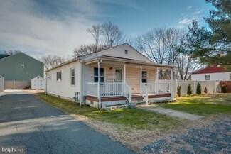 2605 Manor Ave, Sparrows Point, MD 21219