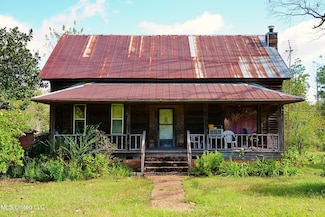 2093 Mallalieu Dr SE, Ruth, MS 39662