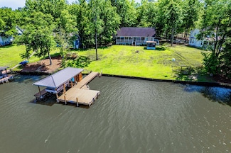 106 Hickory Ct, Sparta, GA 31087