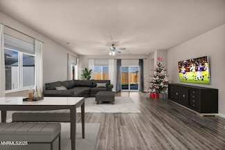 180 Walnut Dr, Fernley, NV 89408