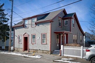 35 Rowland St, Marblehead, MA 01945