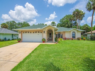 664 Vocelle Ave, Sebastian, FL 32958