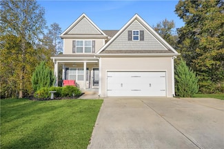 139 Meadow Lake Dr, Commerce, GA 30530