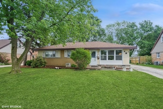8937 Fairlane Dr, Bridgeview, IL 60455