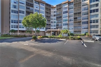 1000 Saint Charles Place Unit 418, Pembroke Pines, FL 33026