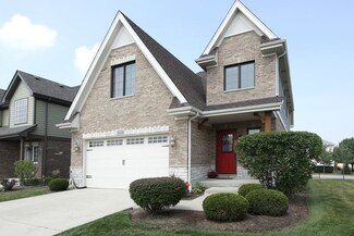 9430 Rich Ln, Orland Park, IL 60467