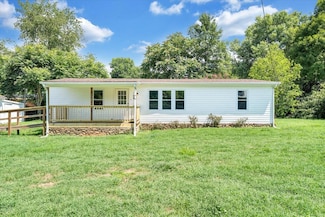 130 Brake Rd, Elliston, VA 24087