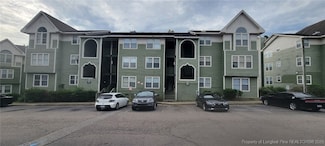 946 Stewarts Creek Dr Unit 8, Fayetteville, NC 28314