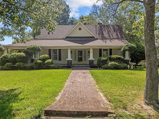 405 7th St, Spencer, NC 28159