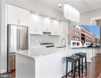 2 Stationmaster St SE Unit 302, Leesburg, VA 20175