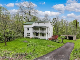 241 Keystone Rd, Lake Ariel, PA 18436