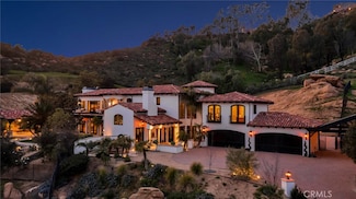 31 Buckskin Rd, Bell Canyon, CA 91307