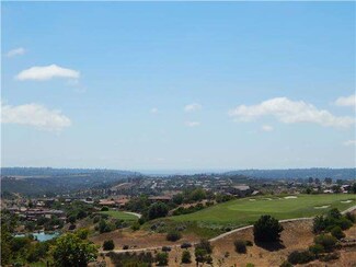 8194 Doug Hill Unit 70, San Diego, CA 92127