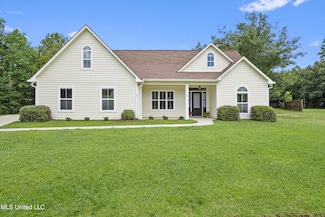 607 Taylor Trail, Waveland, MS 39576