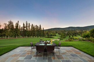 1512 Country Club Dr, Los Altos, CA 94024