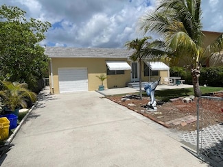 723 N 4th St, Lantana, FL 33462