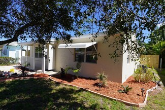 1318 N K St, Lake Worth, FL 33460