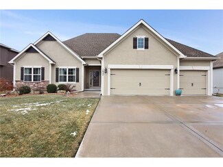 1627 NW 93rd Terrace, Kansas City, MO 64155
