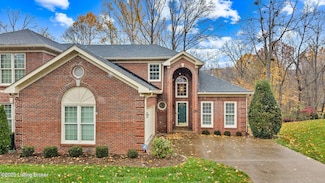 10407 Forest Garden Ln, Louisville, KY 40223