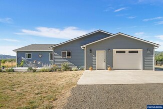 39172 Plagman Dr, Lebanon, OR 97355