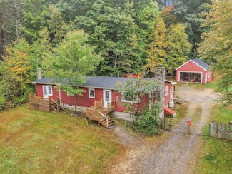 83 N River Rd, Epping, NH 03042