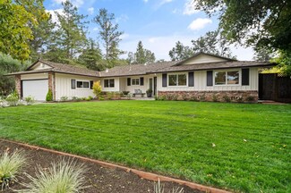 790 Woodstock Ln, Los Altos, CA 94022