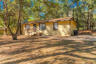 2424 Jolene Ln, Tallahassee, FL 32303