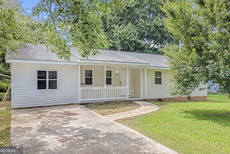 33 Russell Rd, McDonough, GA 30252