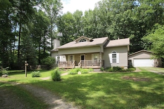 1866 E Concord Rd, Amelia, OH 45102
