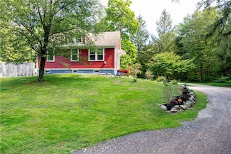 8 Boswell Trail, Foster, RI 02825