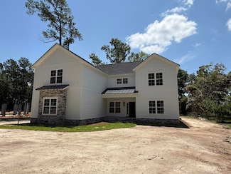 1302 Mccrae Dr, Moncks Corner, SC 29461