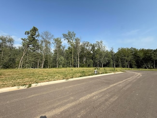 1728 Blaketon Dr, Walker, MI 49534