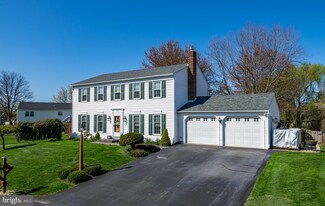 120 Charleston Dr, Willow Street, PA 17584