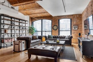 121-123 Beach St Unit 603, Boston, MA 02111