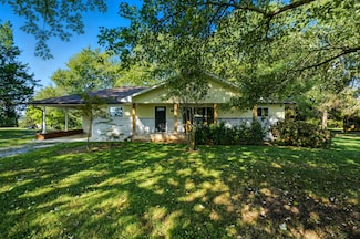 232 Gordon Pond Rd, La Fayette, GA 30728