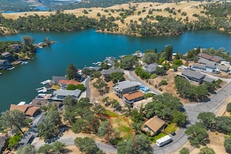 271 Thomson Ln, Copperopolis, CA 95228