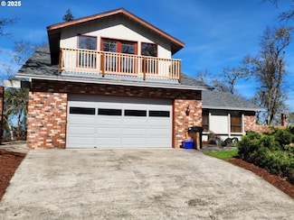 810 SE Summit Dr, Roseburg, OR 97470