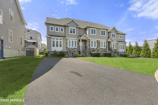 30 Newwood Hills Ave, Lakewood, NJ 08701