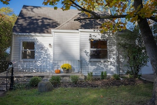 725 Charles St, Ypsilanti, MI 48198