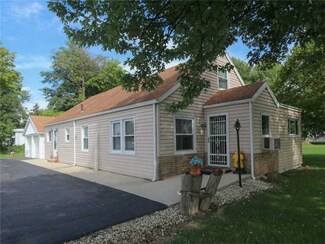 1642 Woodville Rd, Millbury, OH 43447