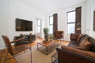 225 W 110th St Unit 37, New York, NY 10026