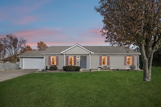 2021 Ravenwood Dr, Murfreesboro, TN 37129