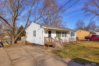4200 SE 11th St, Des Moines, IA 50315